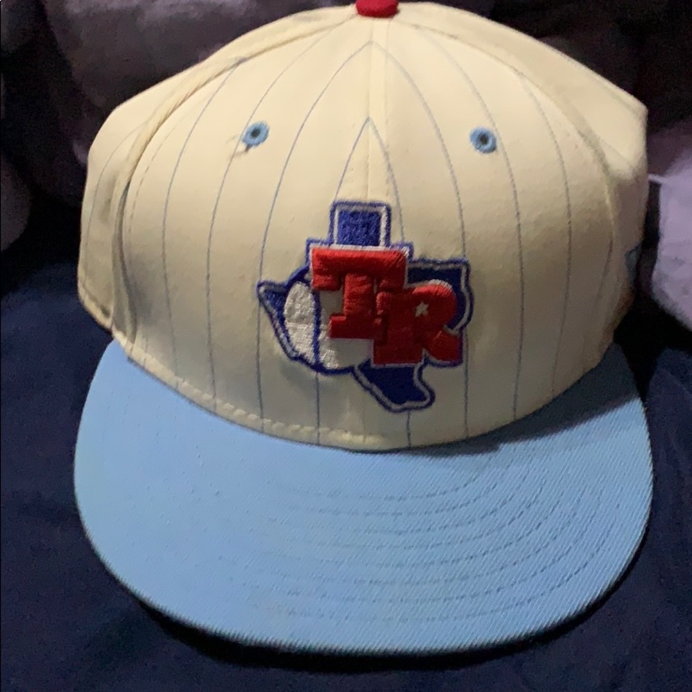 Texas rangers baseball hat